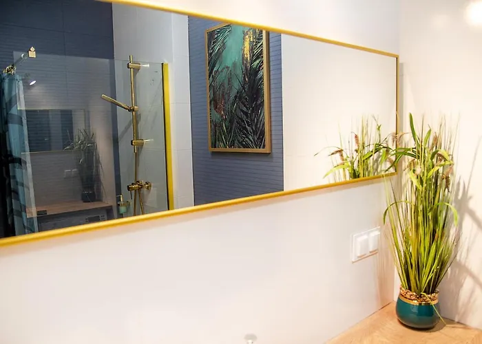 Al- Dom Zefir Z Dostepem Do Basenu , Sauny, Jacuzzi Apartment