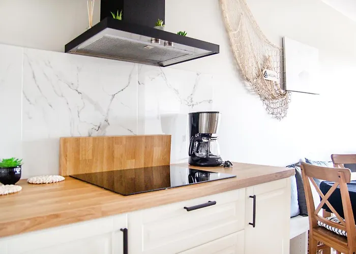 Al- Dom Zefir Z Dostepem Do Basenu , Sauny, Jacuzzi * Kolobrzeg