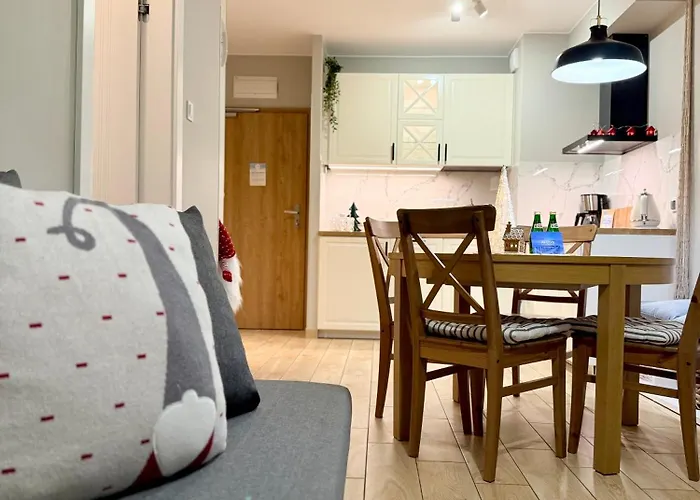 Al- Dom Zefir Z Dostepem Do Basenu , Sauny, Jacuzzi Apartment Kolobrzeg