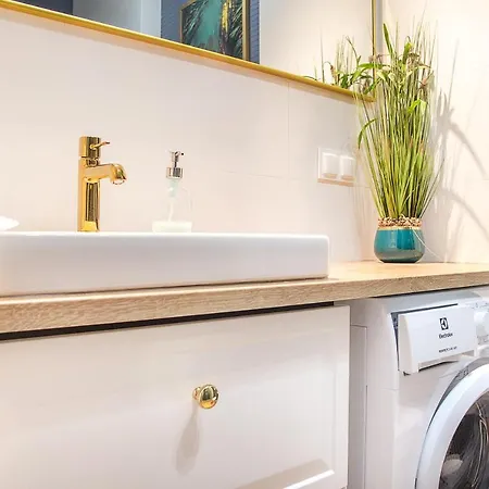 Daire Al- Dom Zefir Z Dostepem Do Basenu , Sauny, Jacuzzi