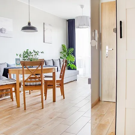 Al- Dom Zefir Z Dostepem Do Basenu , Sauny, Jacuzzi *