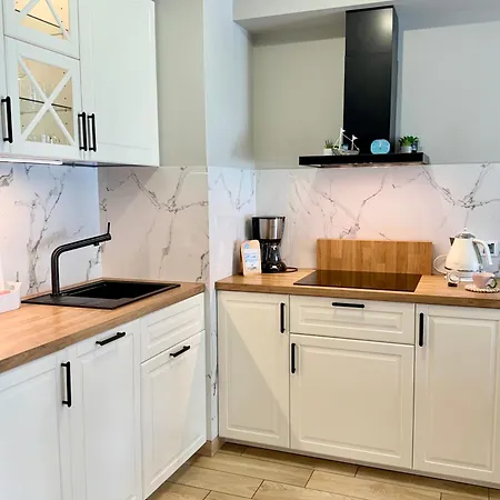 Al- Dom Zefir Z Dostepem Do Basenu , Sauny, Jacuzzi Apartman